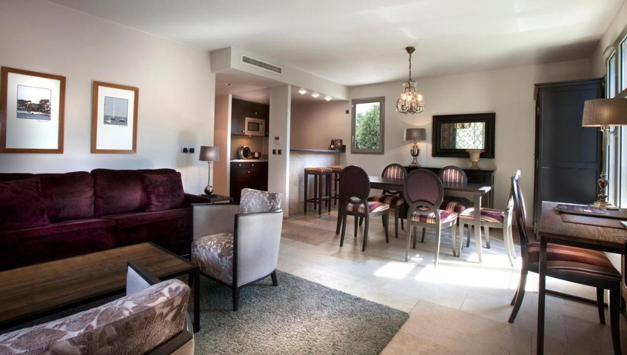 Residence Hoteliere 4 Etoiles Les Mas Du Grand Vallon Мужен Экстерьер фото