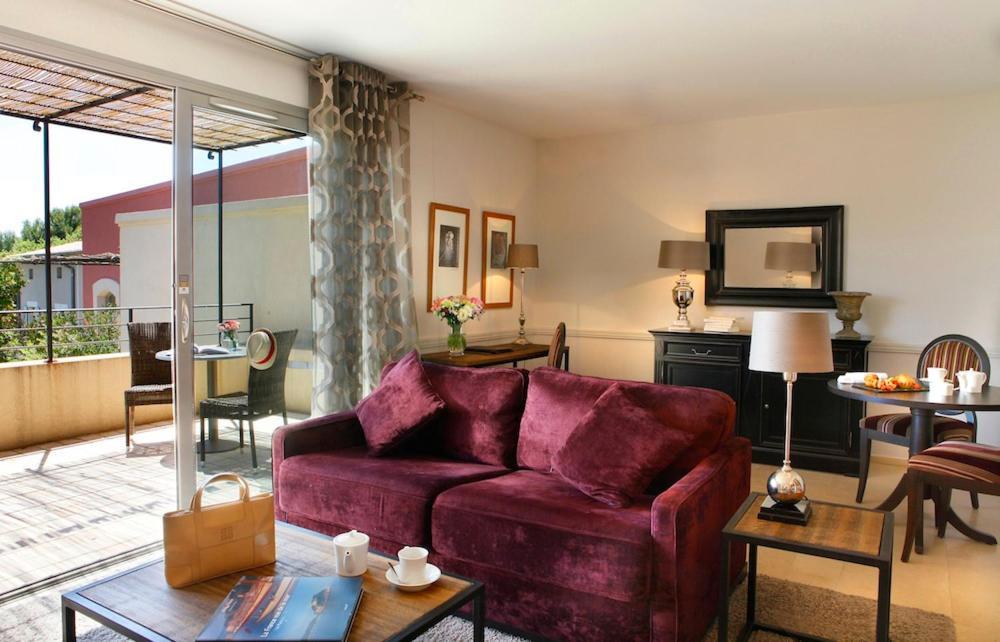 Residence Hoteliere 4 Etoiles Les Mas Du Grand Vallon Мужен Экстерьер фото