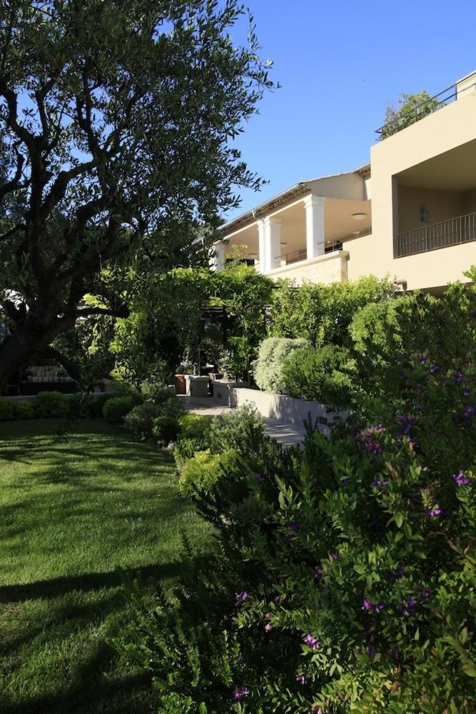 Residence Hoteliere 4 Etoiles Les Mas Du Grand Vallon Мужен Экстерьер фото