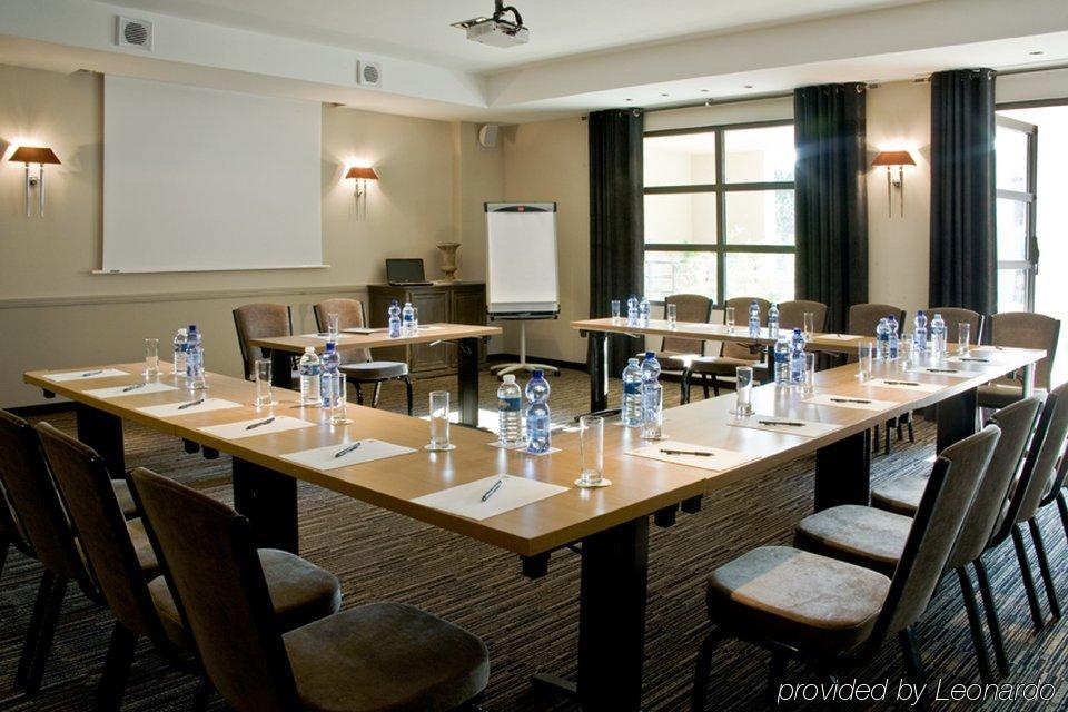 Residence Hoteliere 4 Etoiles Les Mas Du Grand Vallon Мужен Бизнес фото